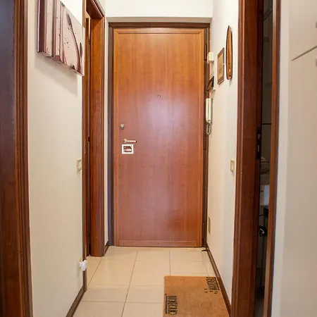 Box, Aria Condizionata E Un Meraviglioso Terrazzo * Ceriale
